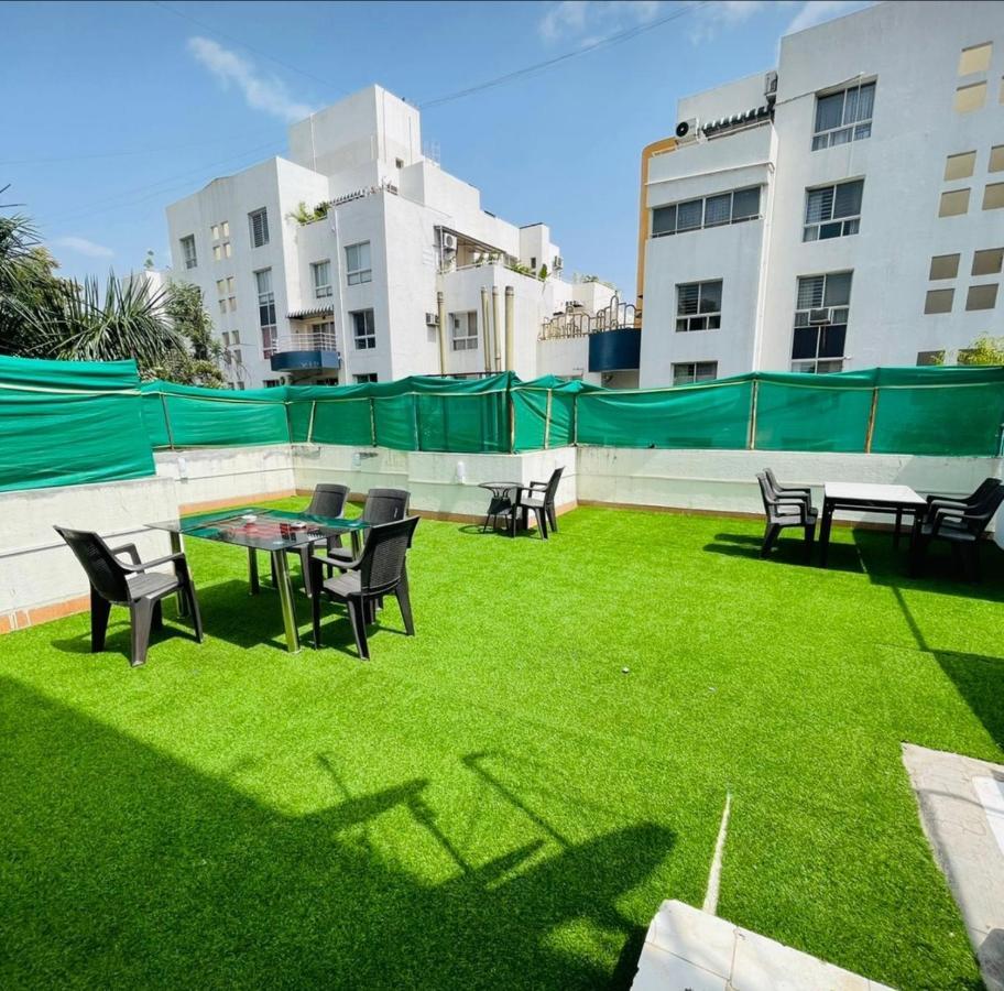 Royal Palm Hospitality Services 2 Apartment Pune